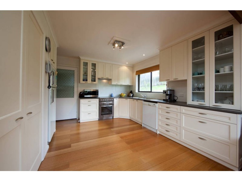 6 Gurney Court, Lenah Valley TAS 7008