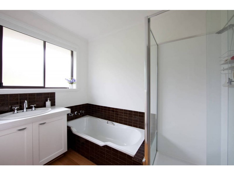 6 Gurney Court, Lenah Valley TAS 7008