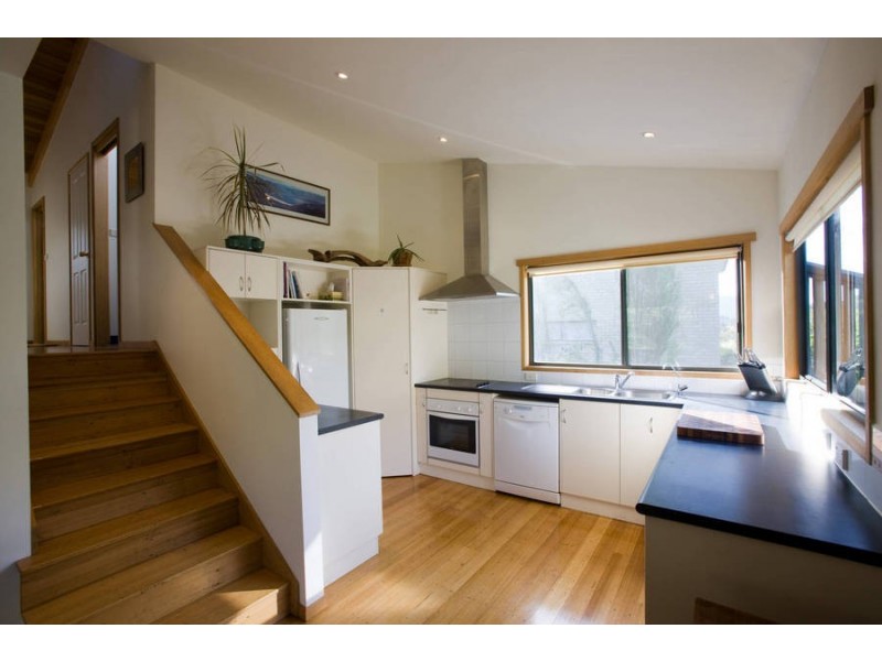 19 Nayuka Street, Geilston Bay TAS 7015