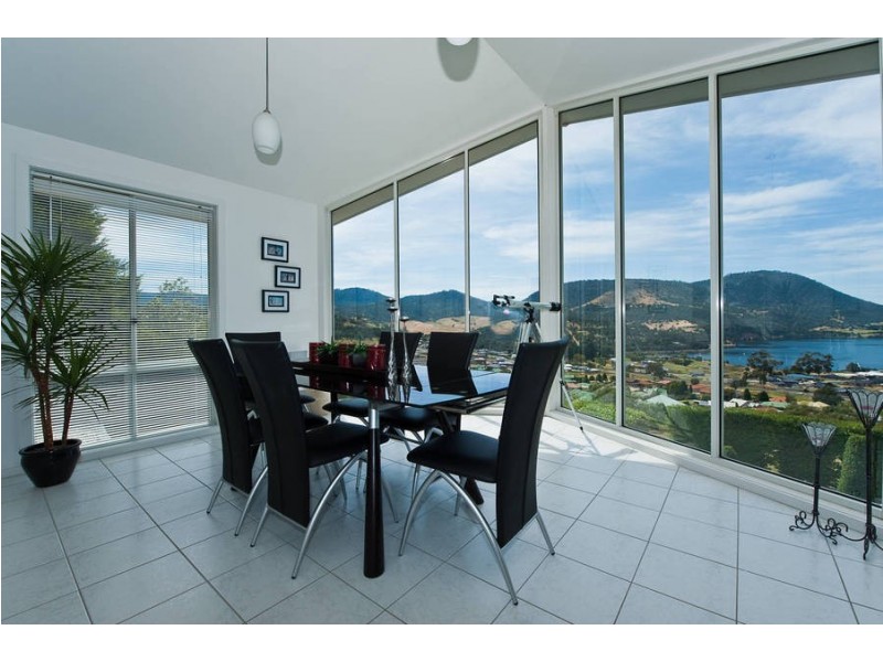 5 Peta Court, Old Beach TAS 7017