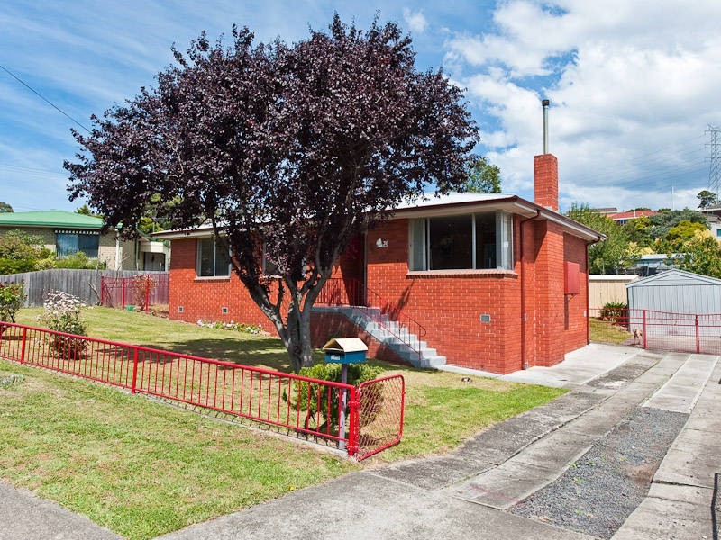 36 Devines Road, Glenorchy TAS 7010