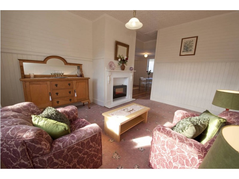 20 Charles Street, New Norfolk TAS 7140