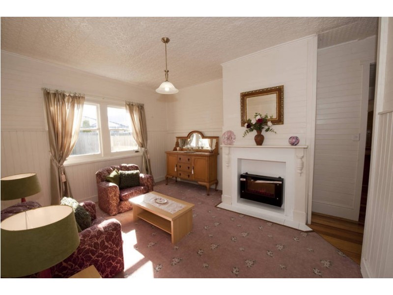 20 Charles Street, New Norfolk TAS 7140