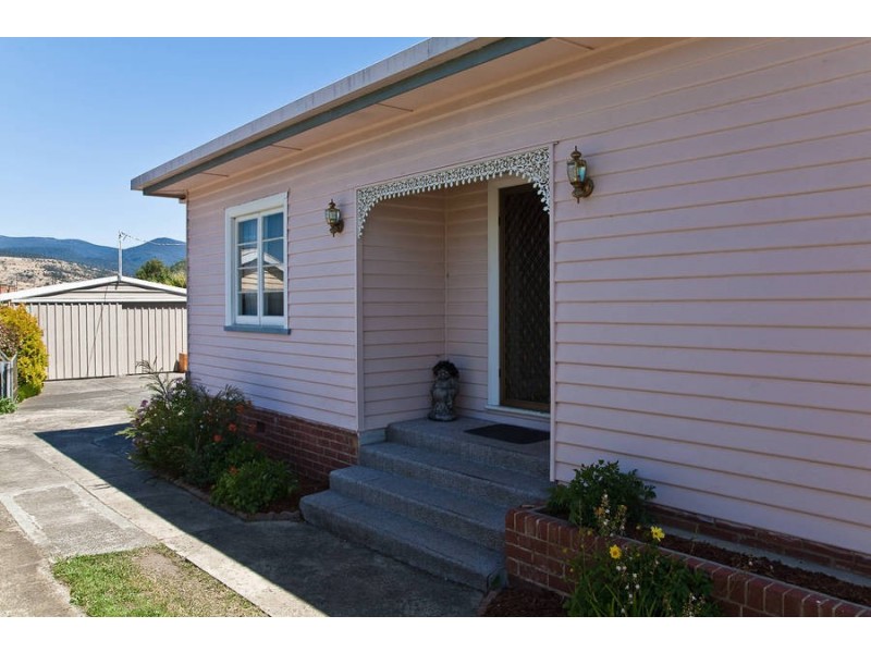 19 North Crescent, New Norfolk TAS 7140