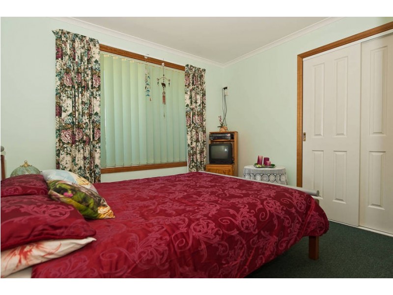 20 Poulters Road, New Norfolk TAS 7140