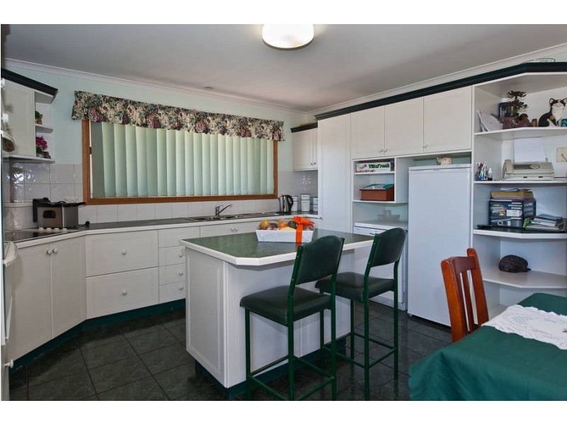 20 Poulters Road, New Norfolk TAS 7140