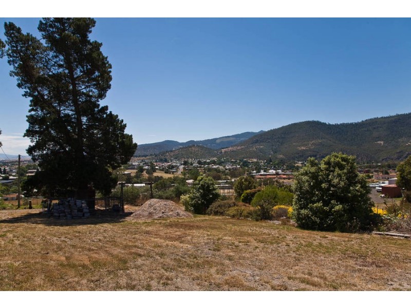 20 Poulters Road, New Norfolk TAS 7140