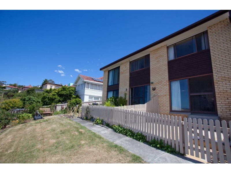 3/7 Kendrick Court, Dynnyrne TAS 7005