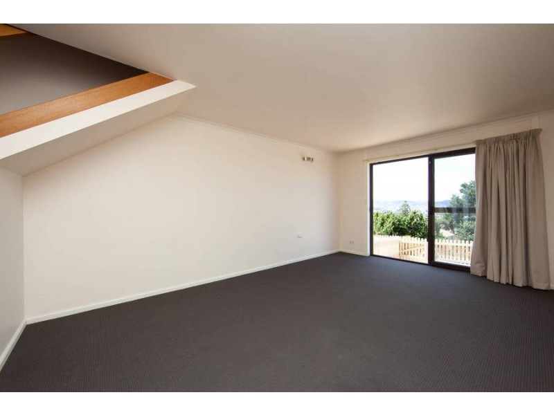 3/7 Kendrick Court, Dynnyrne TAS 7005
