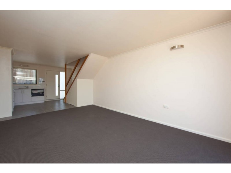 3/7 Kendrick Court, Dynnyrne TAS 7005