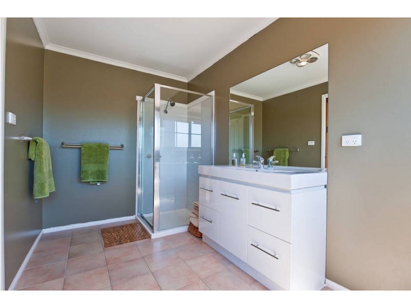 25 Willowbend Road, Kingston TAS 7050