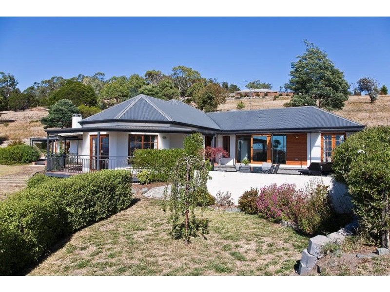 32 Delphis Drive, Sandford TAS 7020
