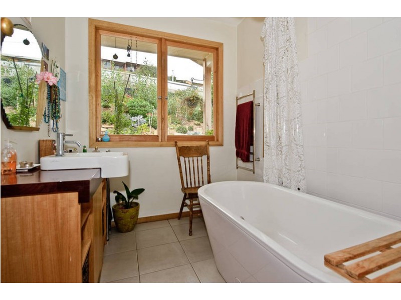 37 Wattle Avenue, Lutana TAS 7009