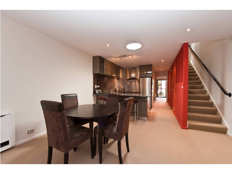 16/1 Creswells Row, Hobart TAS 7000