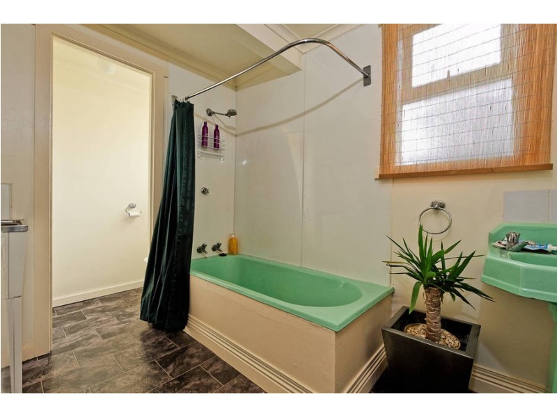 6 Grey Street, New Norfolk TAS 7140