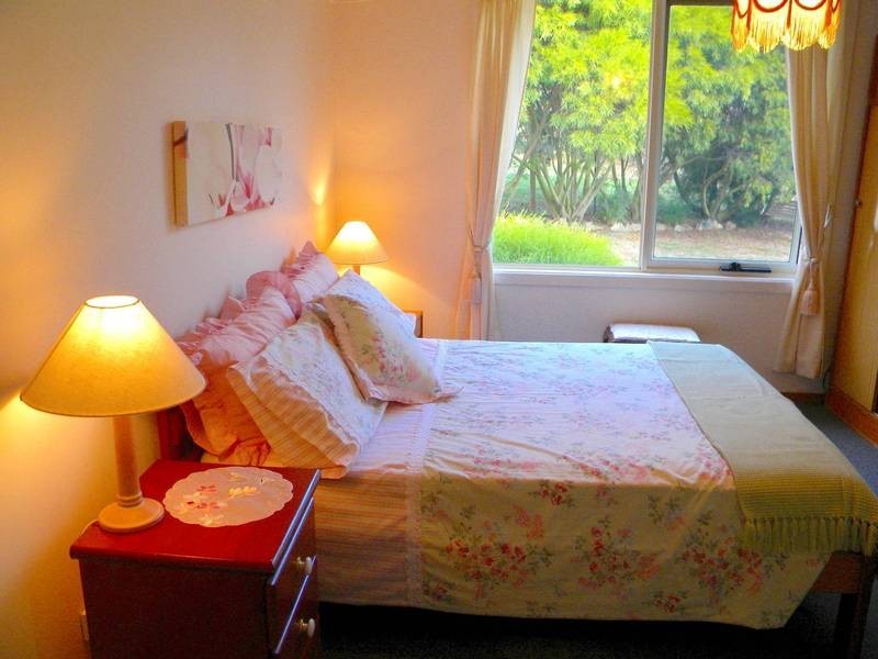 19 The Avenue, Ellendale TAS 7140