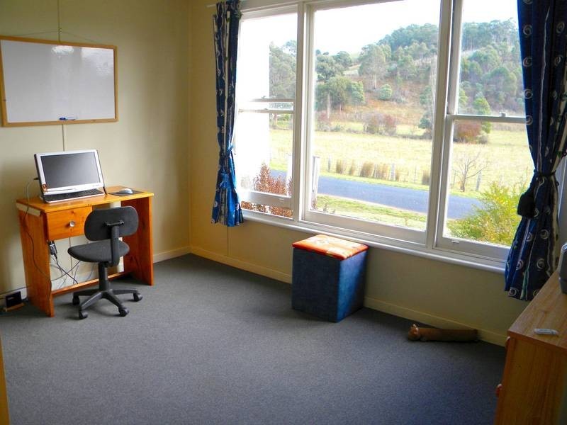 19 The Avenue, Ellendale TAS 7140