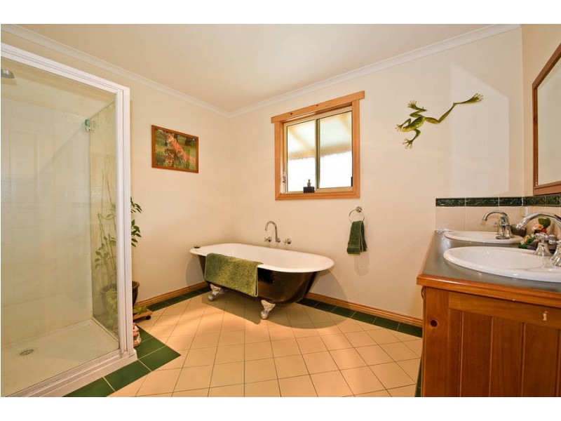 875 Huon Highway, Sandfly TAS 7150
