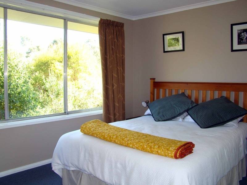 52 Rialannah Road, Mount Nelson TAS 7007