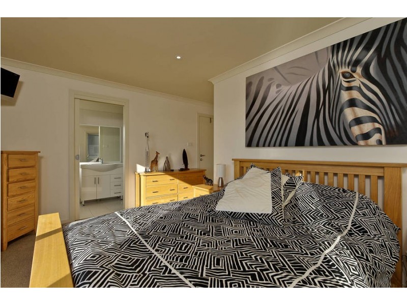 4 Beauty View Road, Huonville TAS 7109