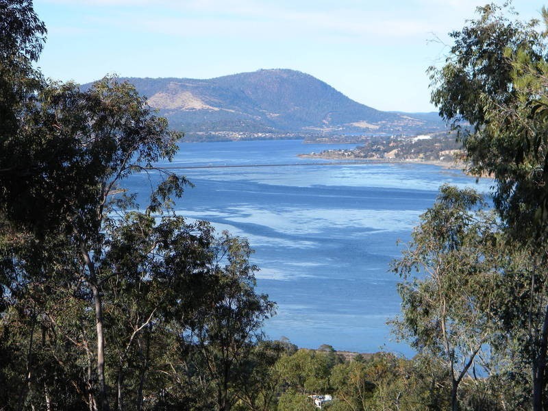 75 Tongatabu Road, Dromedary TAS 7030