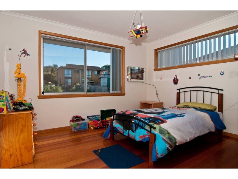 5 Kiama  Place, Blackmans Bay TAS 7052