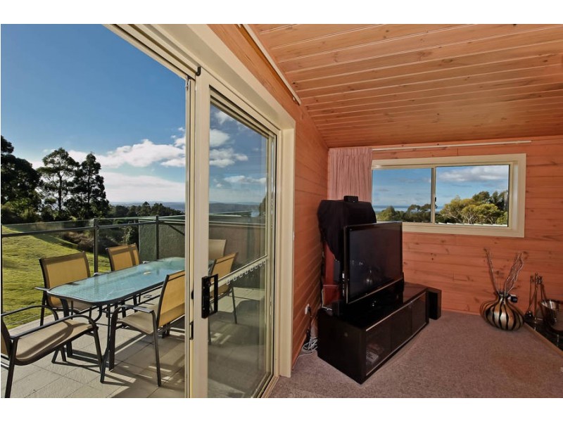 329 Woodbridge Hill Road, Woodbridge TAS 7162