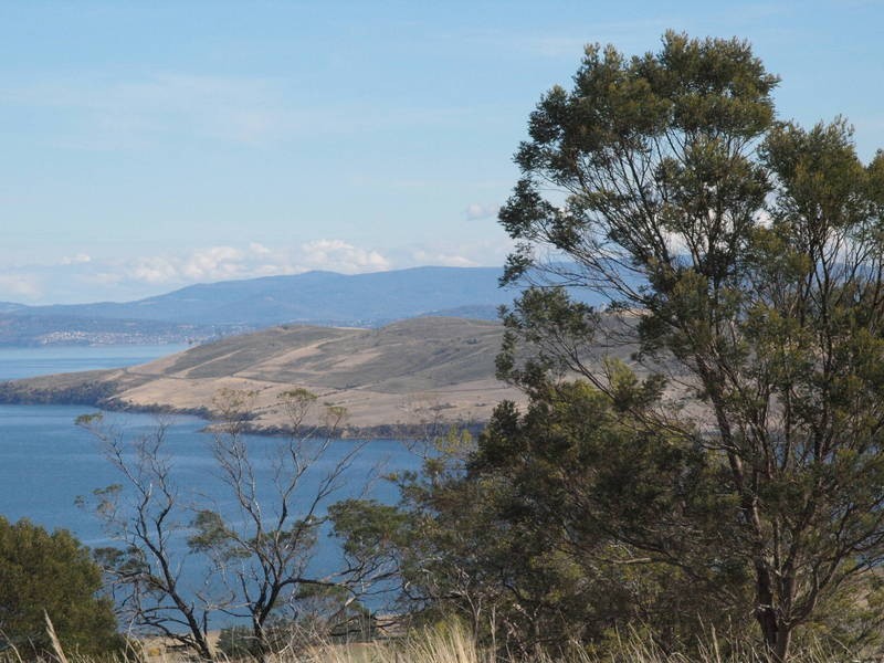 226 South Arm Road, Lauderdale TAS 7021