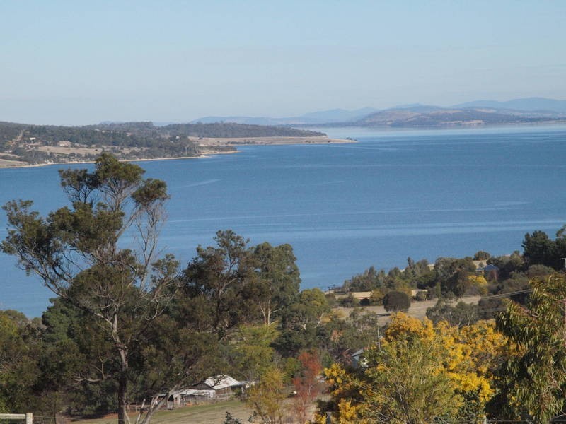226 South Arm Road, Lauderdale TAS 7021