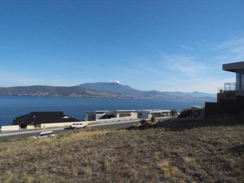 960 Oceana Drive, Tranmere TAS 7018
