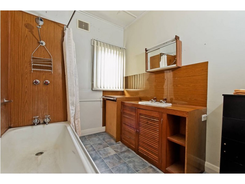 68 Bowen Road, Lutana TAS 7009