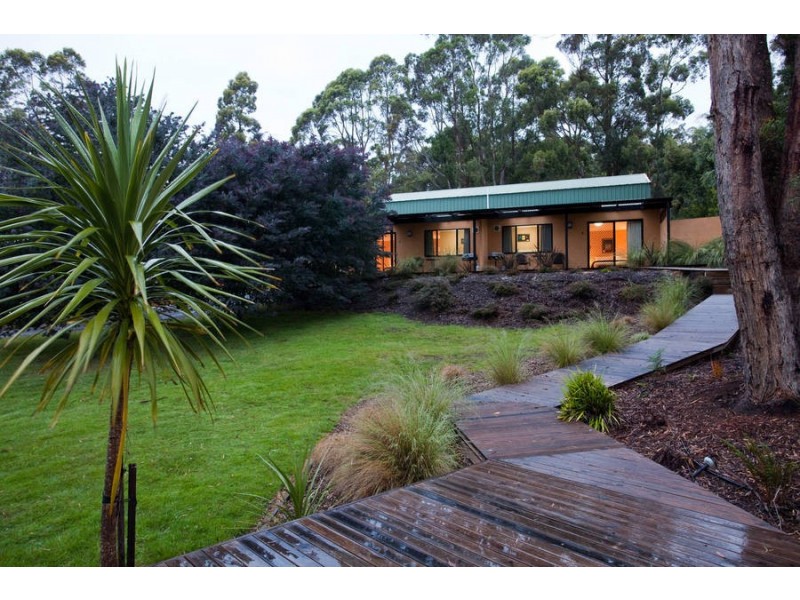42 Manuka Road, Oyster Cove TAS 7150
