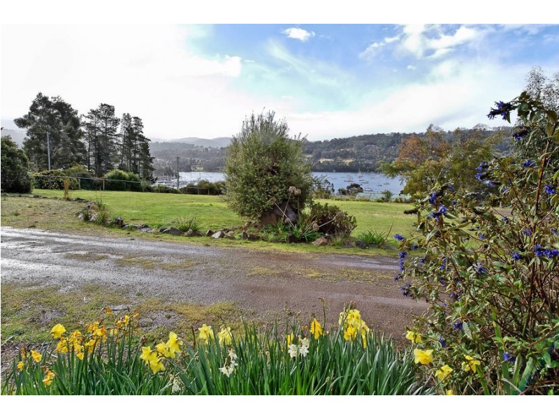 54 Ferry Road, Kettering TAS 7155