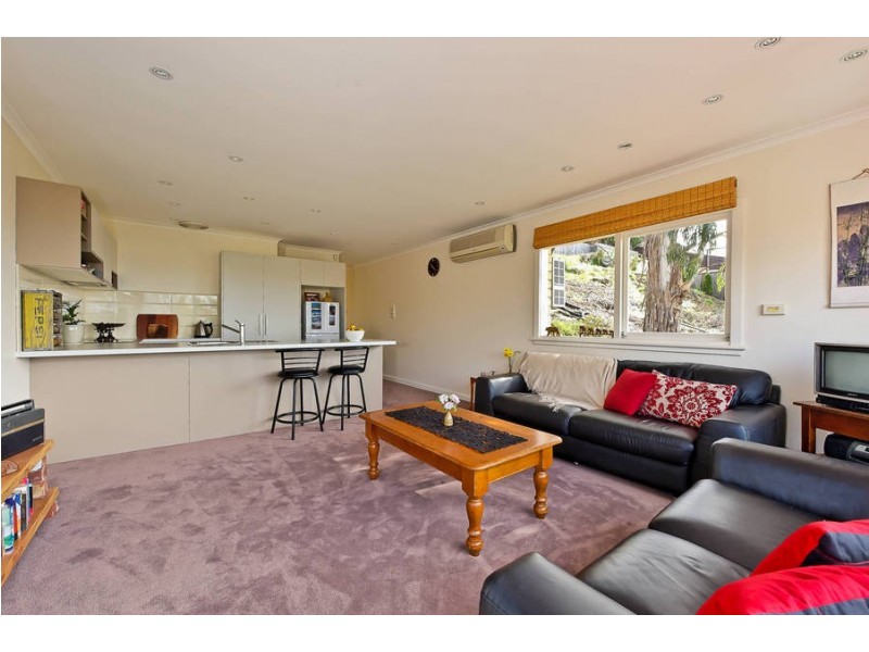 4/1 McAulay Road, Sandy Bay TAS 7005