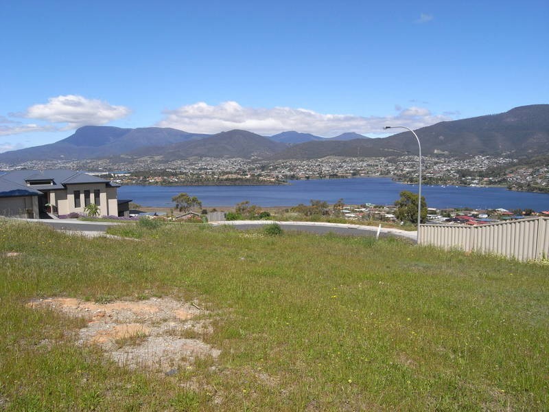 47 Natlee Crescent, Old Beach TAS 7017