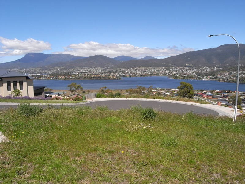 47 Natlee Crescent, Old Beach TAS 7017