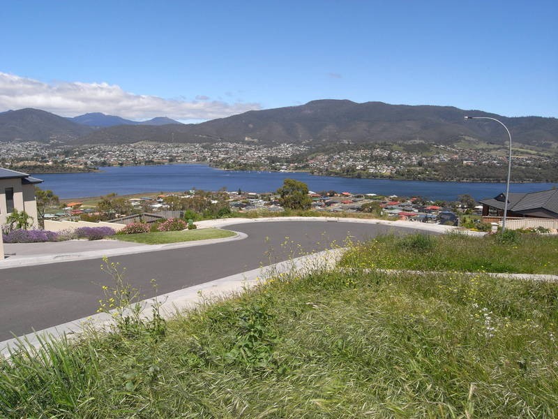 47 Natlee Crescent, Old Beach TAS 7017