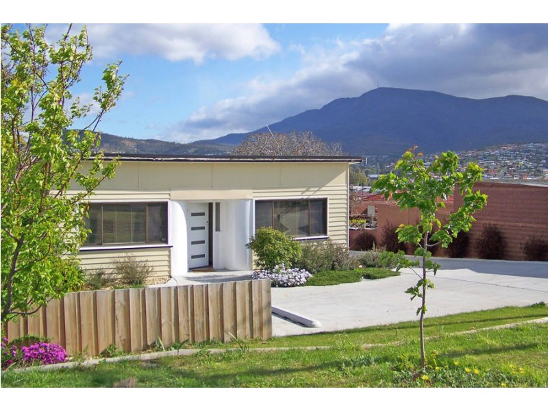 1/1 Lime Road, Lutana TAS 7009