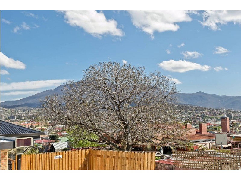 1/1 Lime Road, Lutana TAS 7009