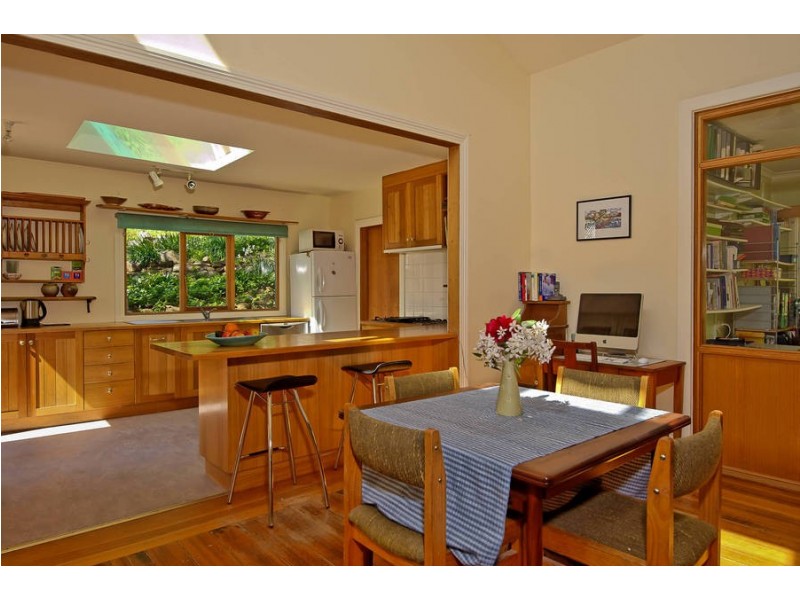 92  Brushy Creek Road, Lenah Valley TAS 7008