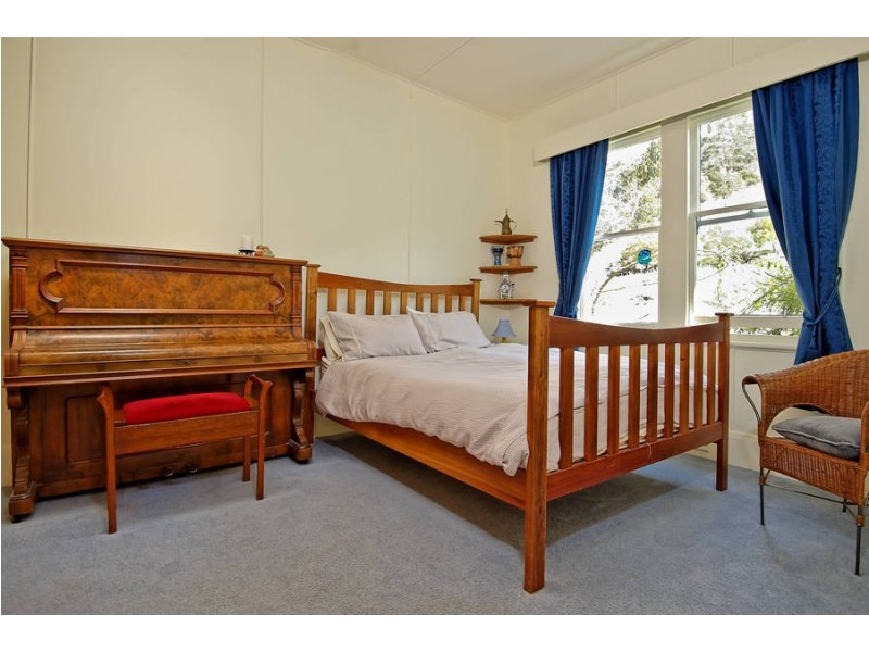 92  Brushy Creek Road, Lenah Valley TAS 7008