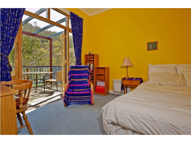 92  Brushy Creek Road, Lenah Valley TAS 7008