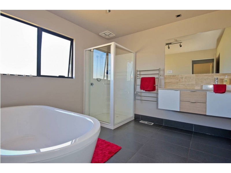 4 Francois Court, Old Beach TAS 7017