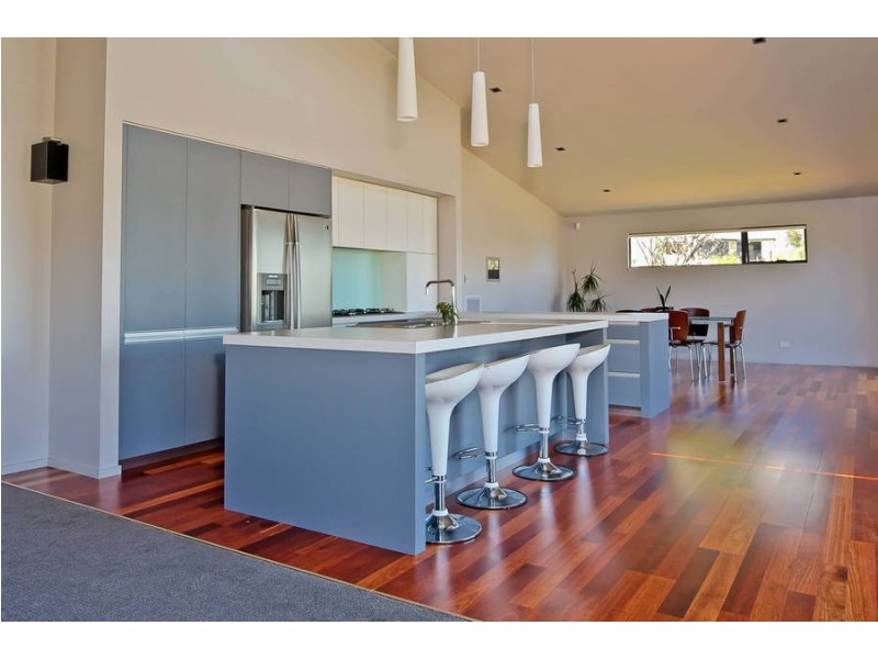 4 Francois Court, Old Beach TAS 7017