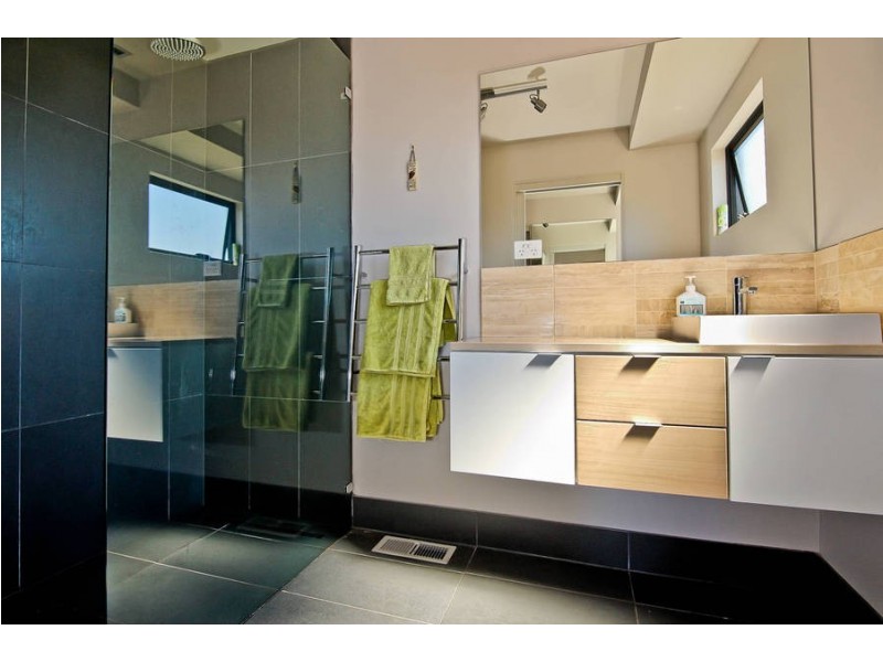 4 Francois Court, Old Beach TAS 7017