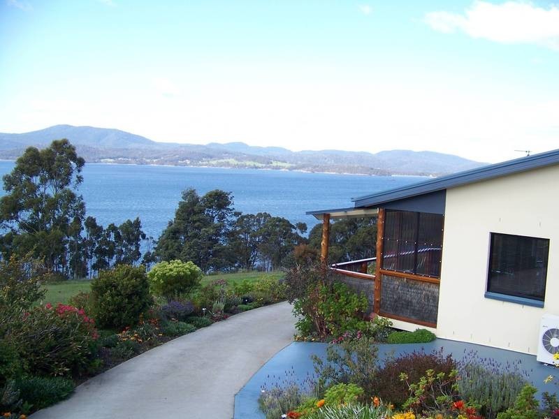 25 Klasen Road, Police Point TAS 7116