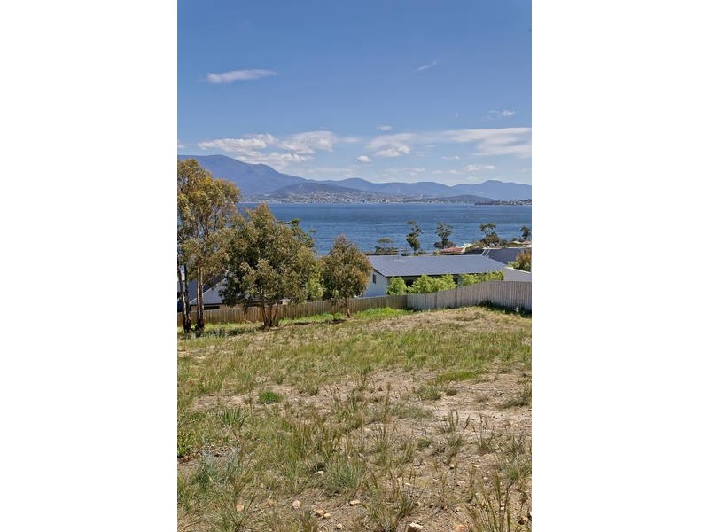 661 Oceana Drive, Tranmere TAS 7018