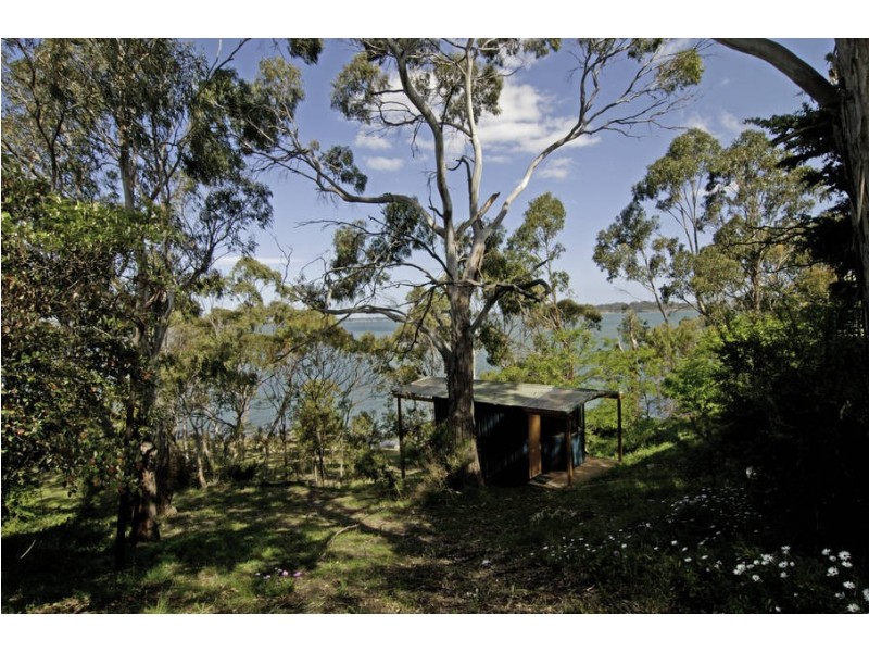 491 Shark Point Road, Penna TAS 7171