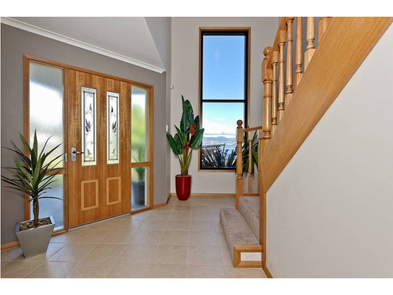 48 Arlunya Street, Tranmere TAS 7018