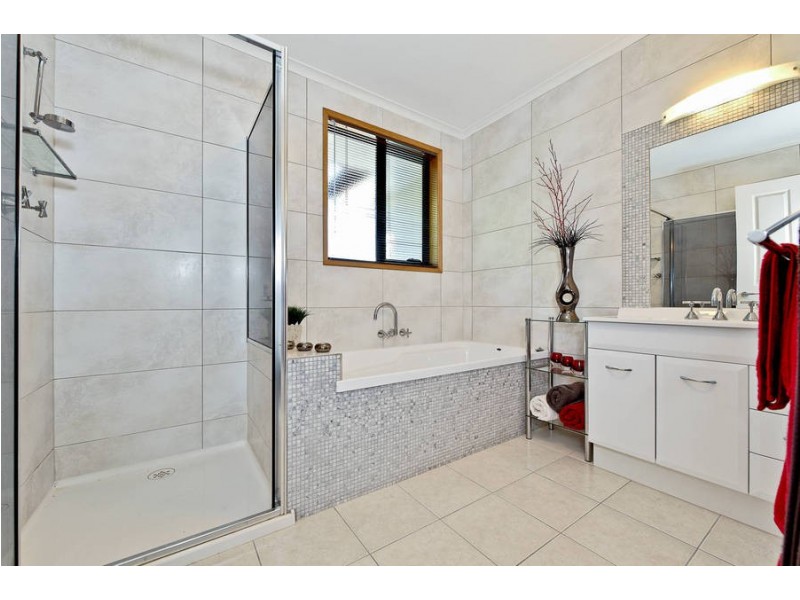 48 Arlunya Street, Tranmere TAS 7018
